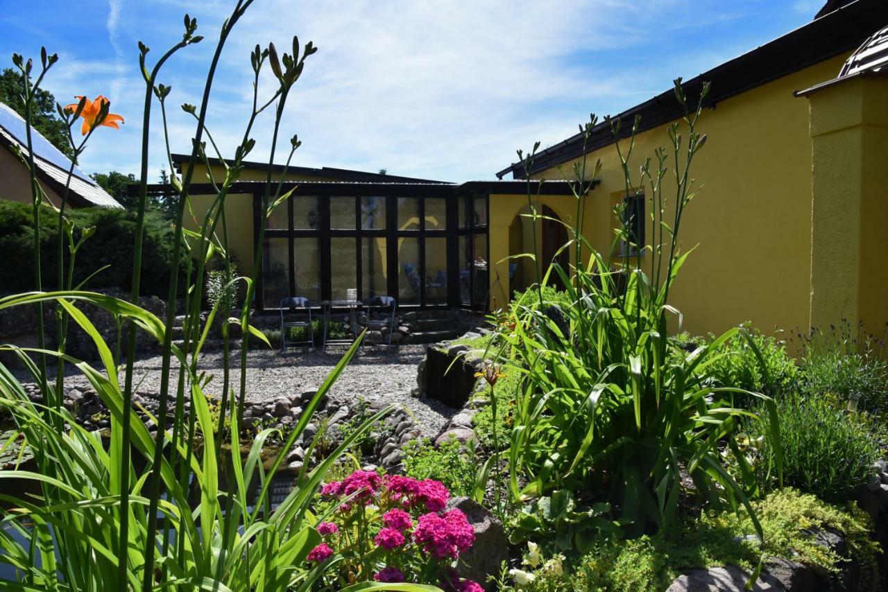 Ferienhaus "Am Gutspark" Alt Tucheband Exterior photo